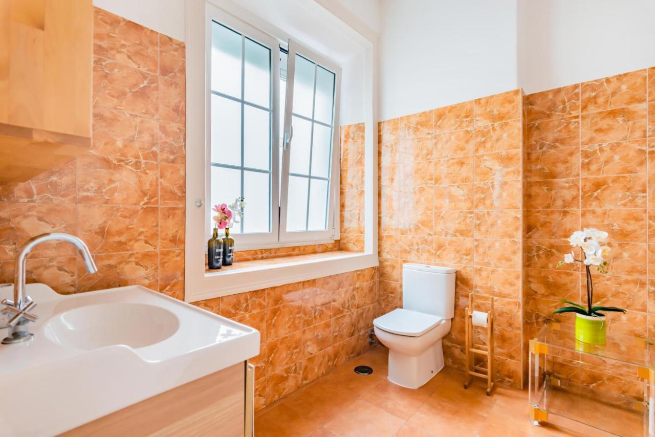 Bright & Beautiful Floor Graca Flat